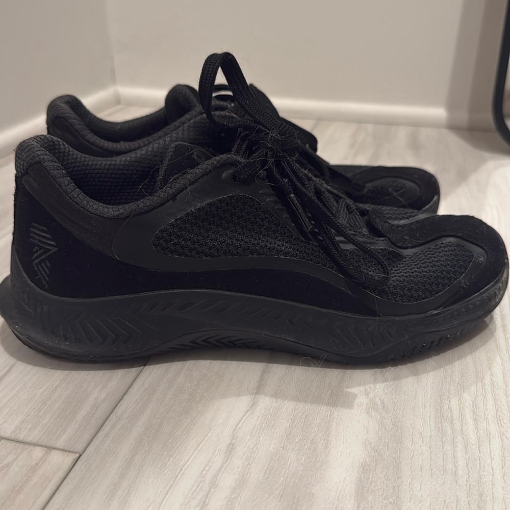 RAD ONE Black Trainers